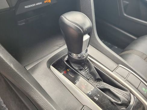 Used 2020 Honda Civic Touring image 20