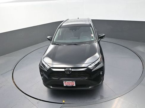 Used 2025 Toyota RAV4 XLE Premium w/ Weather Package image 20