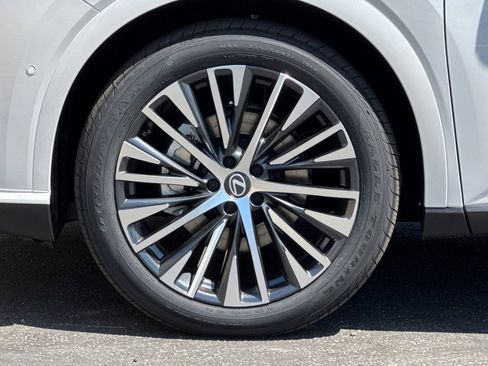 New 2026 Lexus RX 350 AWD image 30