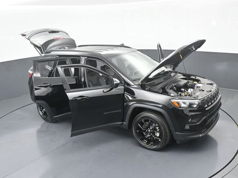 New 2026 Jeep Compass Latitude image 67