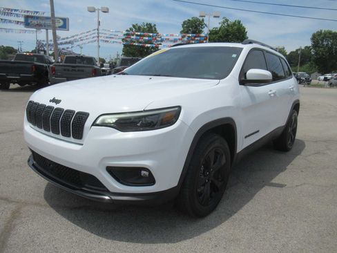 Used 2021 Jeep Cherokee Latitude Plus AWD/4WD image 1