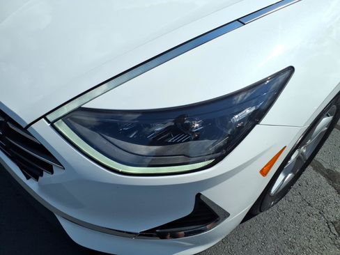 Used 2023 Hyundai Sonata SE w/ Preferred Accessory Package FWD image 10