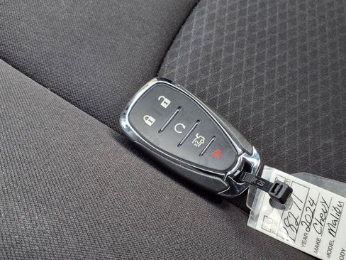 Used 2024 Chevrolet Malibu RS w/ LPO, Floor Liner Package FWD image 13