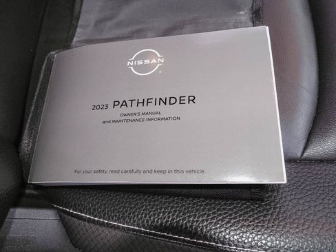 Used 2023 Nissan Pathfinder SL AWD/4WD image 40