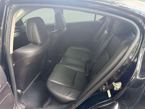 Used 2015 Acura ILX w/ Technology Package FWD image 14