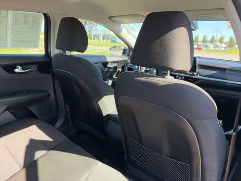 Used 2019 Kia Forte S FWD image 29