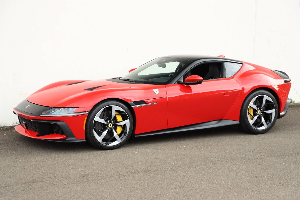 Certified 2026 Ferrari 12Cilindri RWD image 13
