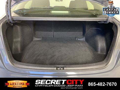 Used 2025 Toyota Corolla LE FWD image 30