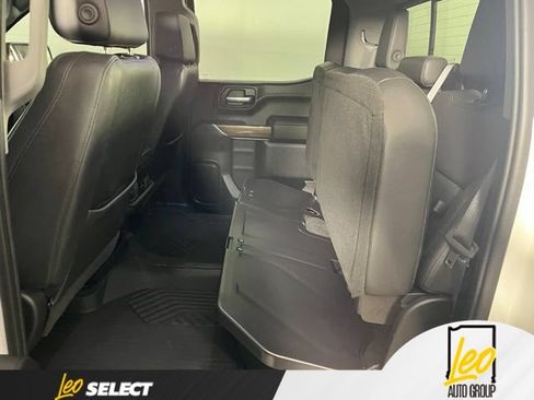 Used 2021 Chevrolet Silverado 1500 LT Trail Boss w/ Convenience Package II AWD/4WD image 11