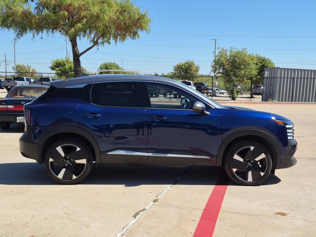Certified 2025 Nissan Kicks SR w/ SR Premium Package FWD image 4