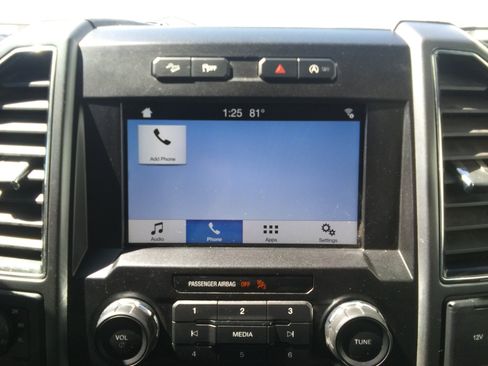 Used 2018 Ford F150 XLT w/ Equipment Group 302A Luxury AWD/4WD image 18