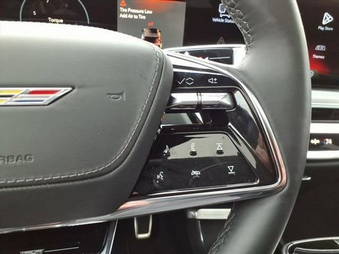 New 2026 Cadillac Lyriq V image 34