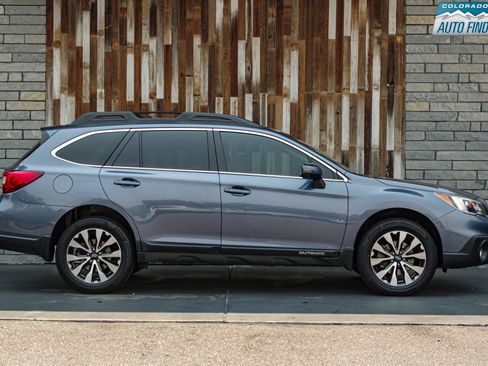 Used 2016 Subaru Outback 2.5i Limited AWD/4WD image 8