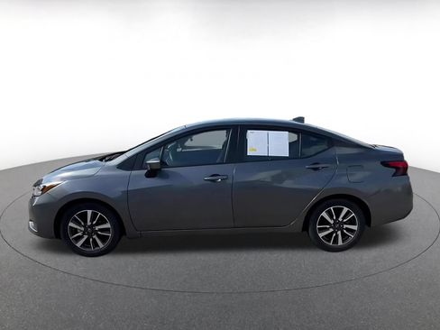Used 2025 Nissan Versa SV FWD image 9