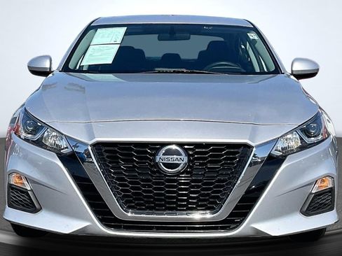 Used 2020 Nissan Altima 2.5 S FWD image 3