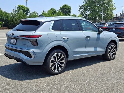 New 2026 Audi Q3 quattro 2.0T AWD/4WD image 7