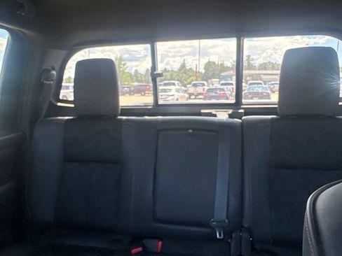 Used 2021 Nissan Titan PRO-4X AWD/4WD image 32