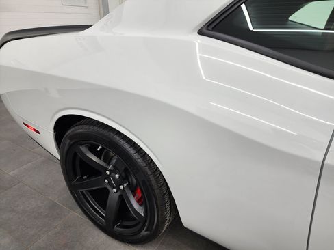 Used 2019 Dodge Challenger SRT Hellcat Redeye RWD image 27