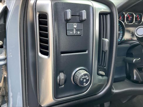 Used 2015 Chevrolet Silverado 1500 LT w/ LT Convenience Package RWD image 14