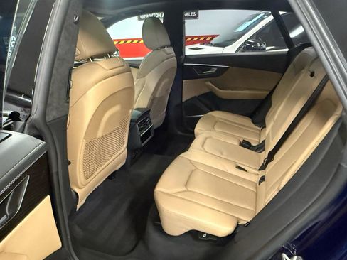 Used 2022 Audi Q8 Prestige w/ Prestige Package AWD/4WD image 34