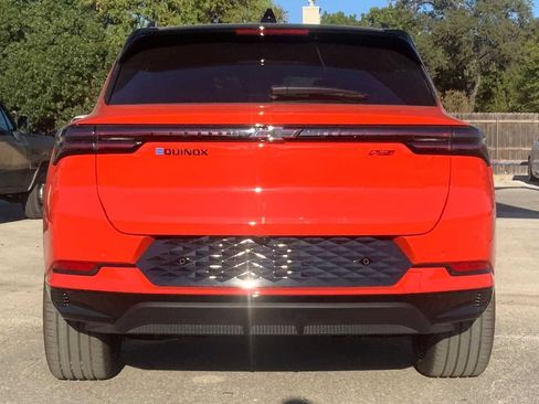 New 2026 Chevrolet Equinox EV RS image 4