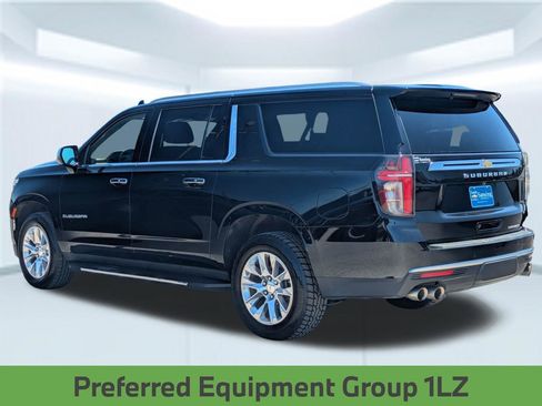 Used 2024 Chevrolet Suburban Premier AWD/4WD image 4