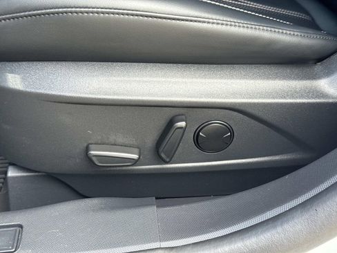 Used 2023 Ford Mustang Mach-E Select RWD image 21