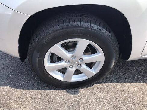 Used 2006 Toyota RAV4 Limited AWD/4WD image 35