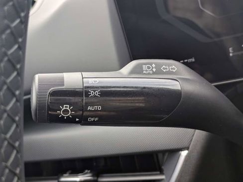 Used 2025 Kia K4 EX image 25