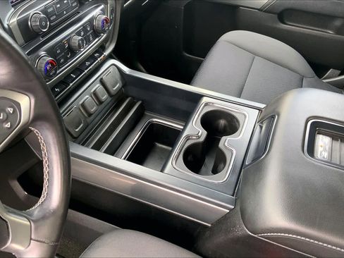 Used 2018 Chevrolet Silverado 1500 LT w/ Texas Edition image 17