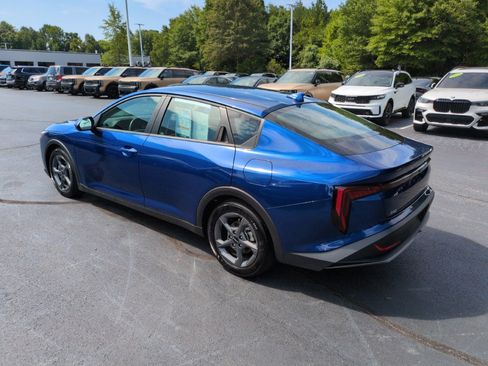 Used 2025 Kia K4 FWD image 5