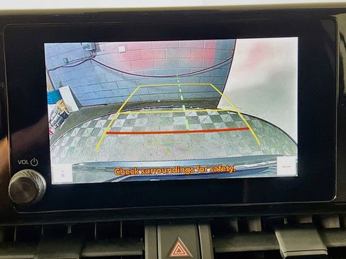 Used 2024 Toyota RAV4 XLE w/ Convenience Package FWD image 28