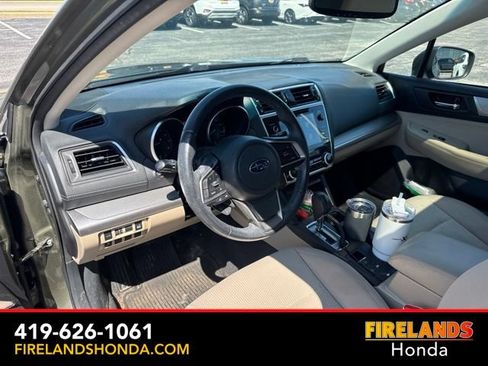 Used 2018 Subaru Outback 2.5i Premium AWD/4WD image 18