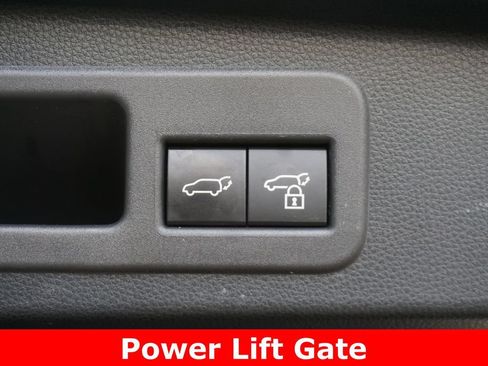 Used 2025 Toyota 4Runner TRD Off-Road Premium AWD/4WD image 20