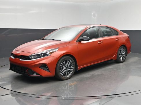 Certified 2022 Kia Forte GT-Line w/ GT-Line Premium Package FWD image 22
