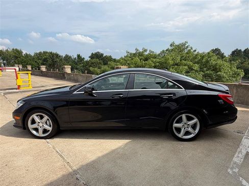 Used 2014 Mercedes-Benz CLS 550 4MATIC image 3
