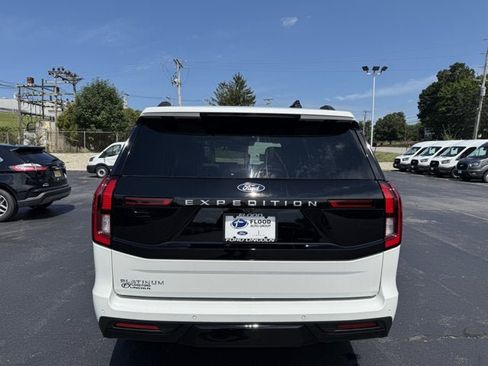 New 2027 Ford Expedition Platinum w/ Platinum Ultimate Package AWD/4WD image 6