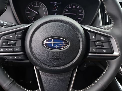 Used 2025 Subaru Outback Touring w/ Popular Package #2 AWD/4WD image 20