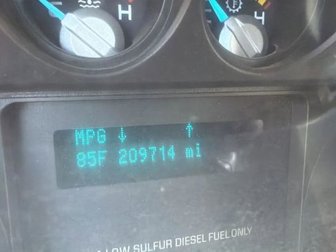 Used 2011 Ford F250 XL w/ PWR Equipment Group AWD/4WD image 28