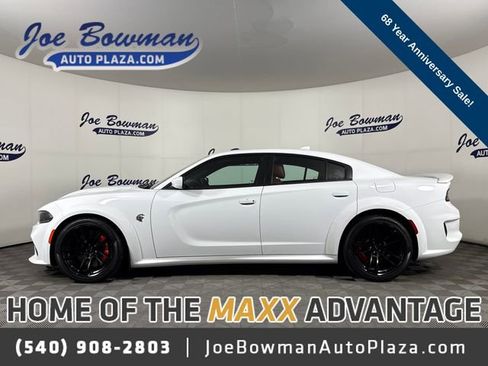 Used 2022 Dodge Charger SRT Hellcat w/ Navigation & Travel Group RWD image 1