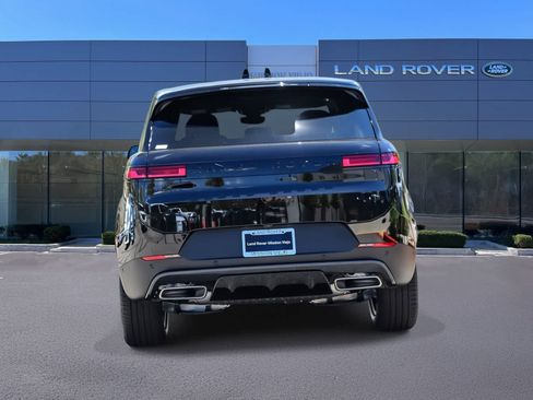 New 2026 Land Rover Range Rover Sport SE AWD/4WD image 5
