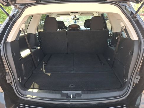 Used 2019 Dodge Journey SE w/ Premium Group FWD image 18