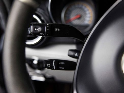 Used 2018 Mercedes-Benz AMG GT C image 18