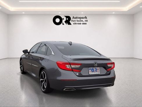 Used 2019 Honda Accord Sport image 4