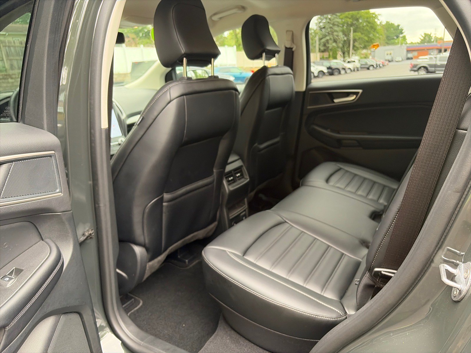 Used 2024 Ford Edge SEL w/ Convenience Package AWD/4WD image 10
