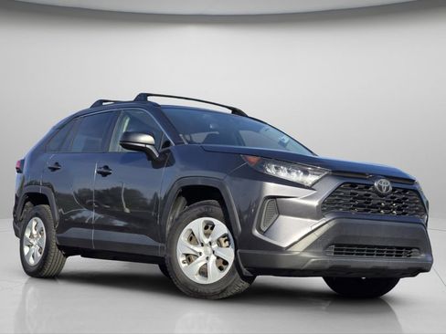 Used 2020 Toyota RAV4 LE w/ All Weather Liner Package AWD/4WD image 2