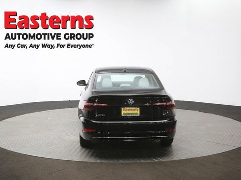 Used 2019 Volkswagen Jetta S w/ Driver Assistance Package image 39