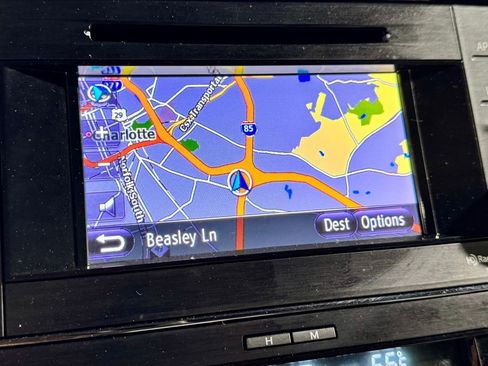 Used 2014 Toyota Avalon XLE image 4