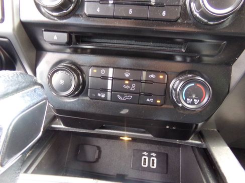 Used 2016 Ford F150 XLT w/ Equipment Group 301A Mid AWD/4WD image 23