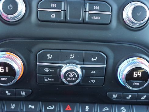 Used 2022 GMC Sierra 2500 Denali image 51